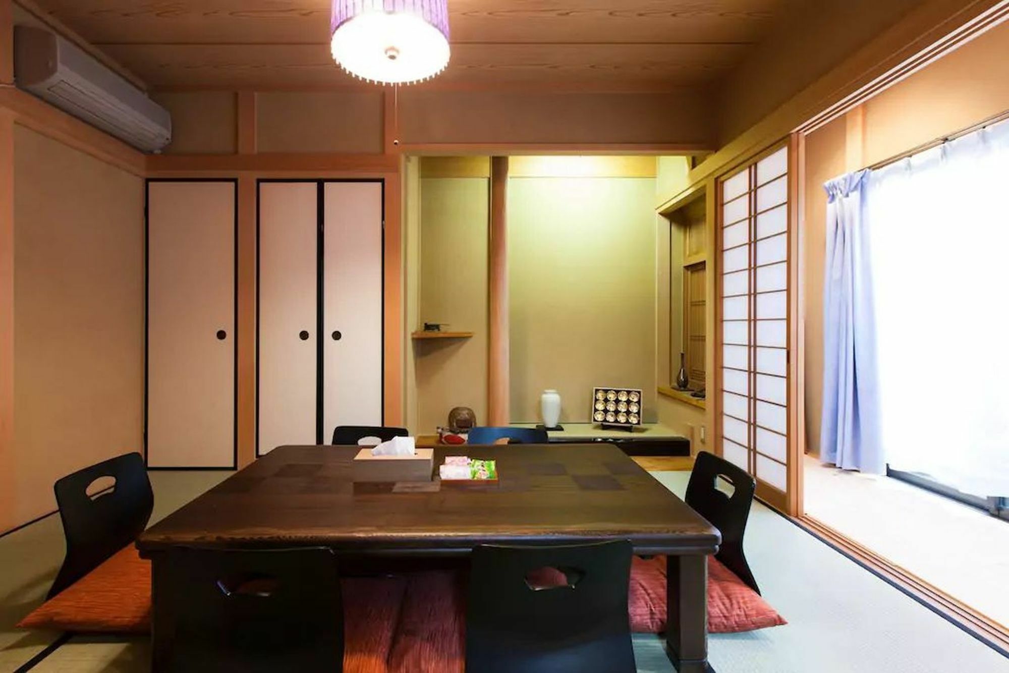 Nagomiya Kamishichiken 和み家 上七軒 Villa *