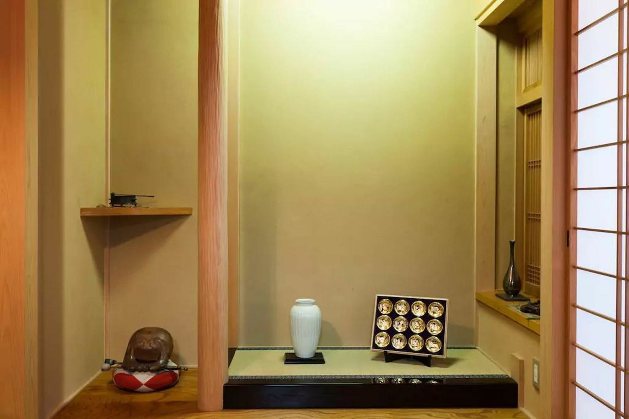 Nagomiya Kamishichiken 和み家 上七軒 * Kyoto